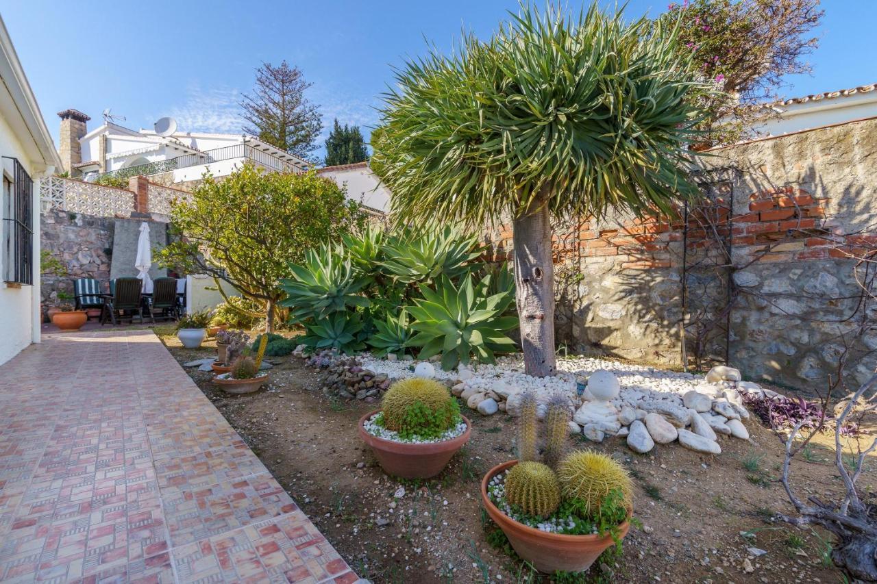 Villa Torreblanca Фуeнхирола Екстериор снимка